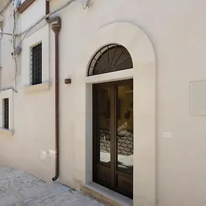 https://manenti-29-scicli.sicilyhotelsitaly.net